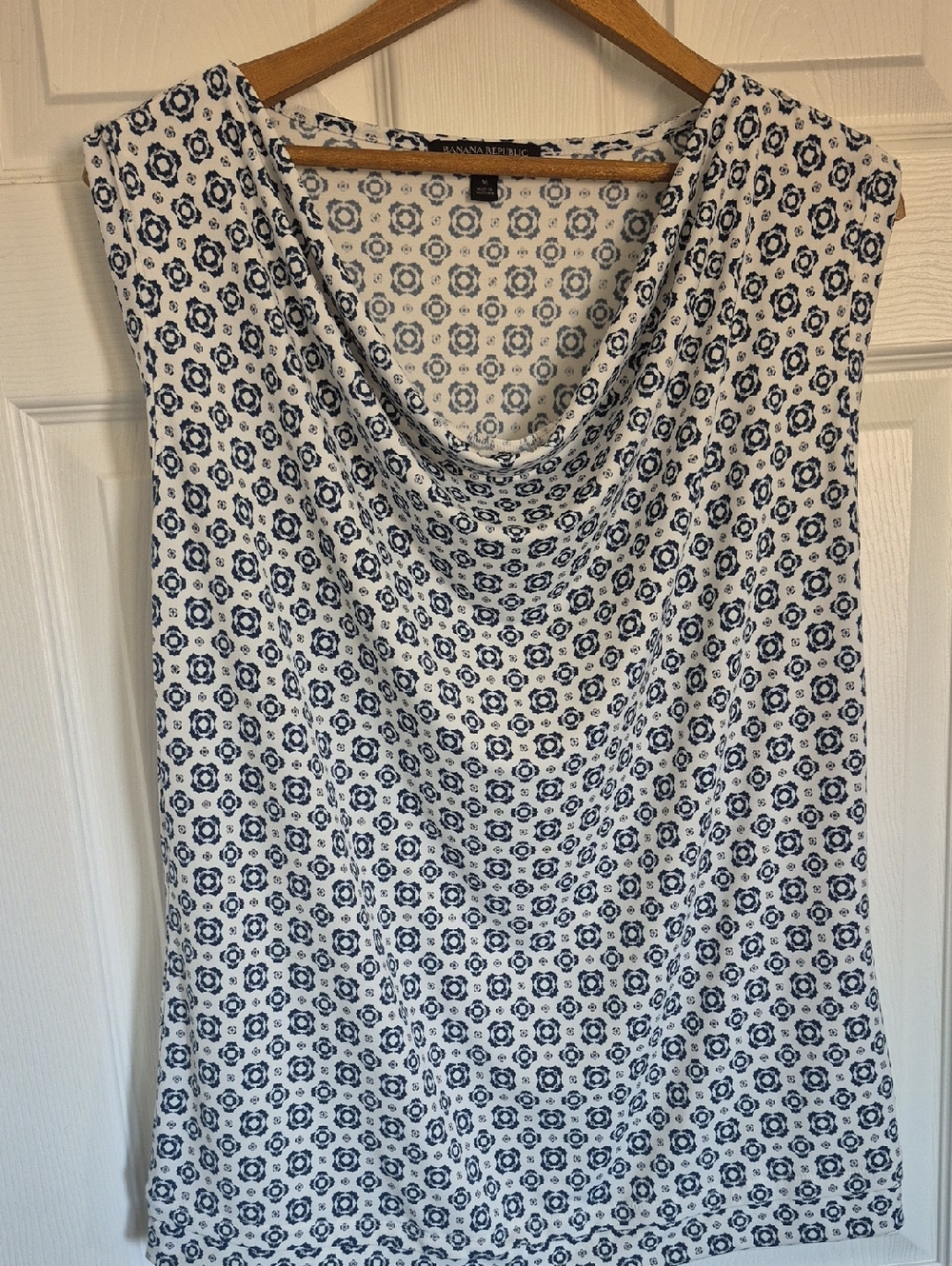 Banana Republic White and Navy Sleeveless Cowl Neck Camisole